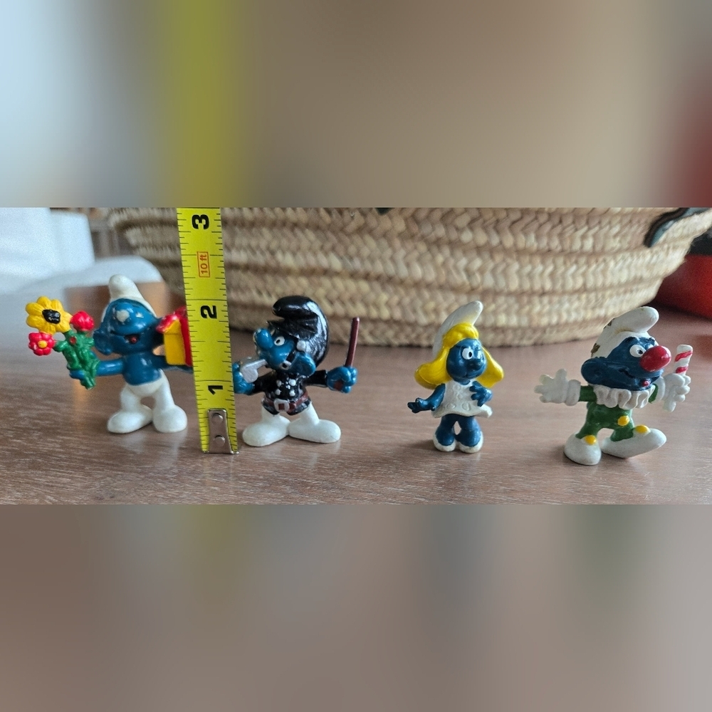 Smurfs Vintage Lot PVC Toy Figurine 1980 Schleich Peyo Clown Collect Nostalgia - Picture 2 of 11